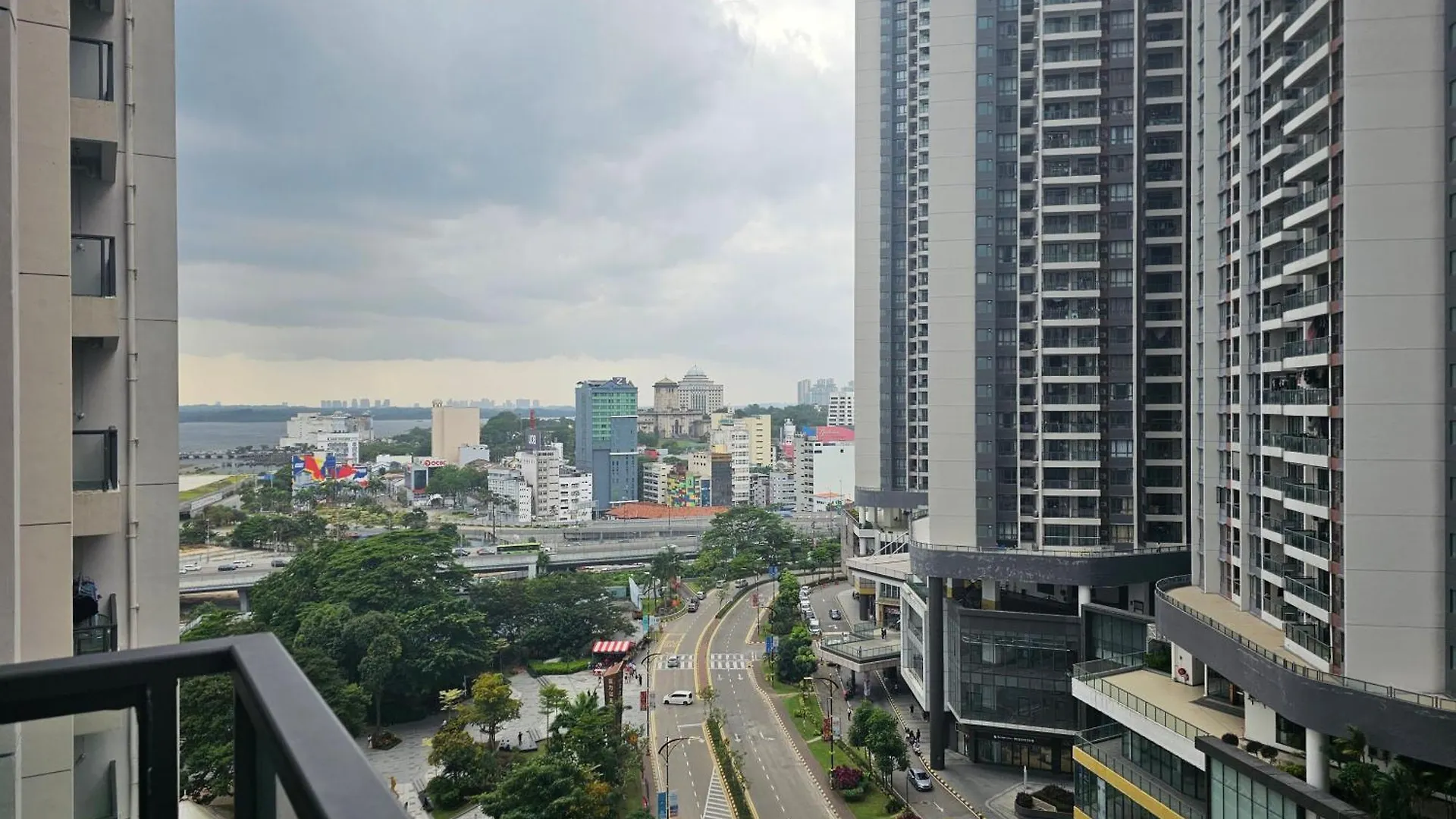 R&F Princess Cove Seine Region By Trex Johor Bahru Apartment