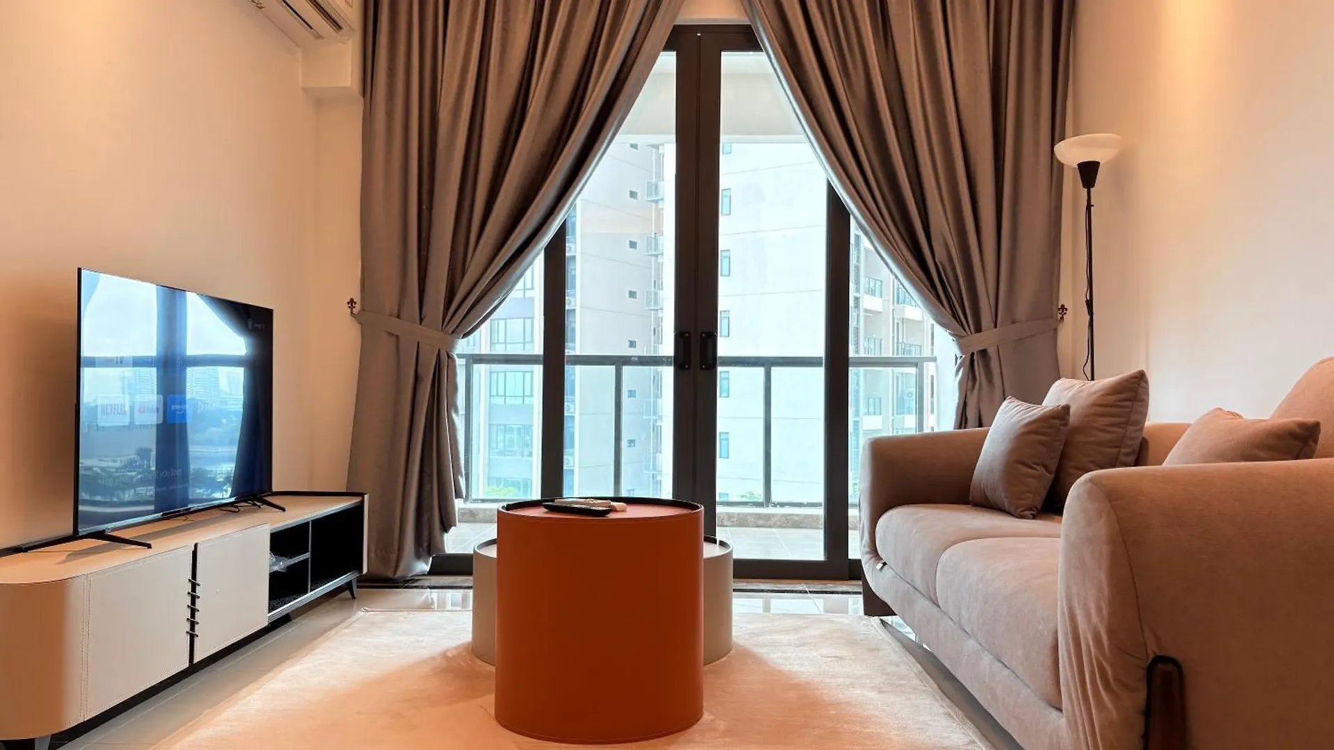 R&F Princess Cove Seine Region By Trex Johor Bahru Apartment